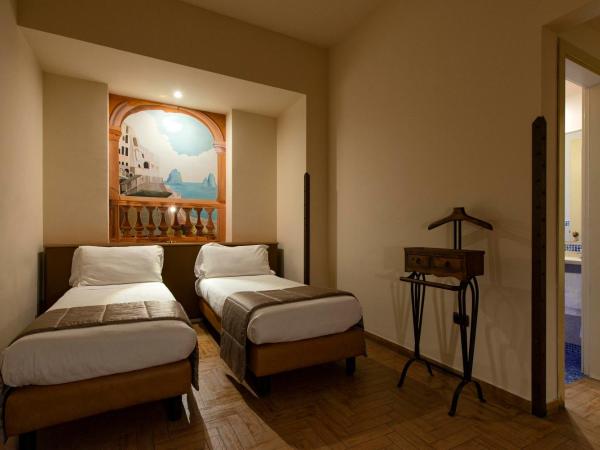 Grand Hotel Europa & Restaurant : photo 4 de la chambre chambre double ou lits jumeaux