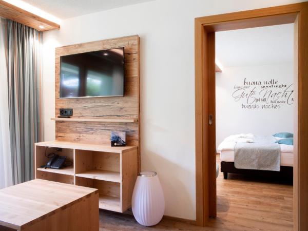 Hotel Hemizeus & Iremia Spa : photo 3 de la chambre suite mont cervin