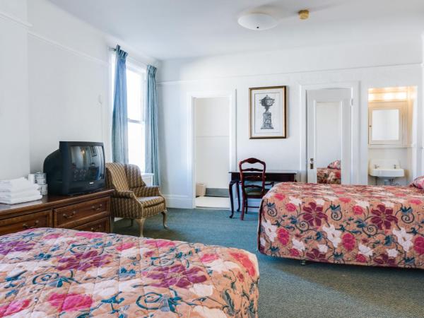 Aida Plaza Hotel : photo 2 de la chambre suite familiale