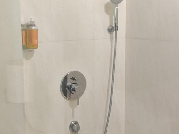 Golden Tulip Gurgaon Sector 29 : photo 5 de la chambre deluxe room 1 queen bed garden view