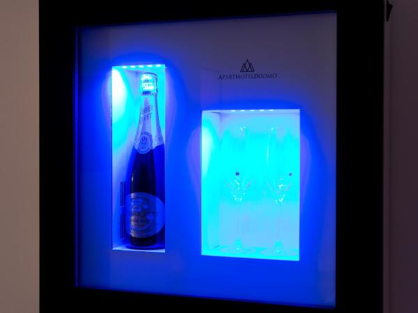 Aparthotel Duomo : photo 6 de la chambre appartement de luxe avec baignoire spa