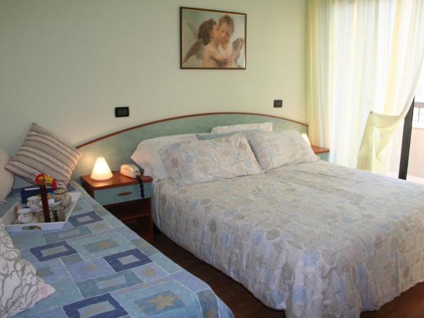 Hotel Betty : photo 1 de la chambre chambre triple