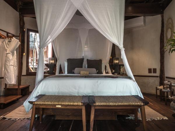 Delek Tulum : photo 8 de la chambre petite chambre - vue partielle sur océan