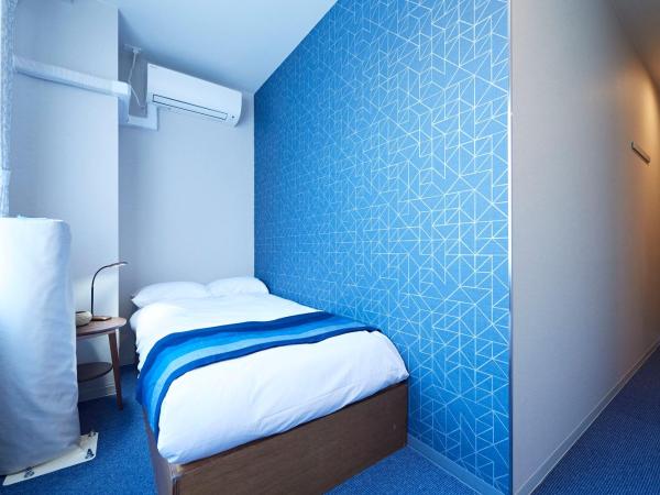 Turn Table : photo 5 de la chambre chambre simple avec salle de bains privative