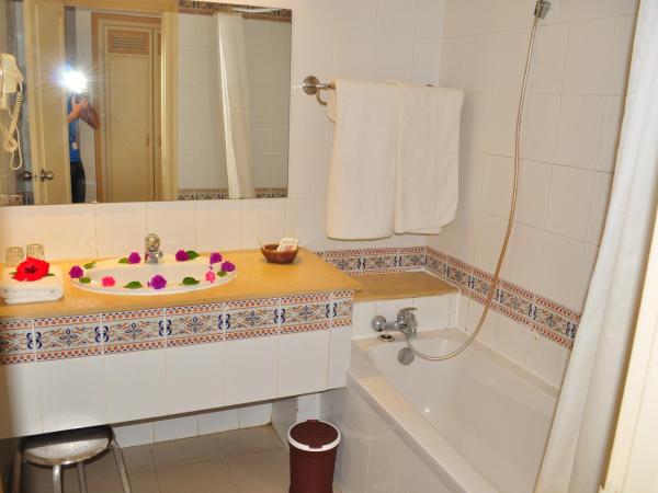 Hotel Zodiac : photo 5 de la chambre chambre quadruple