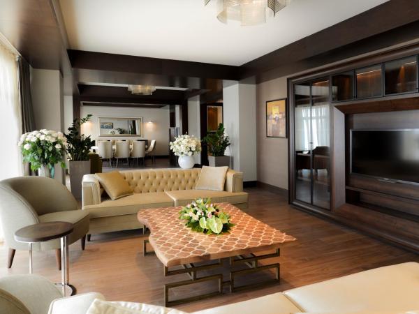 Wyndham Grand Istanbul Europe : photo 3 de la chambre suite présidentielle avec 1 lit king-size - non-fumeurs