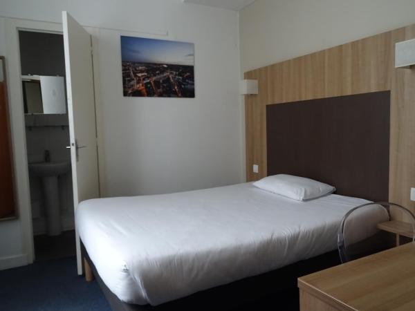 Hôtel Saint-Patrick Cœur de NANTES : photo 6 de la chambre chambre double confort