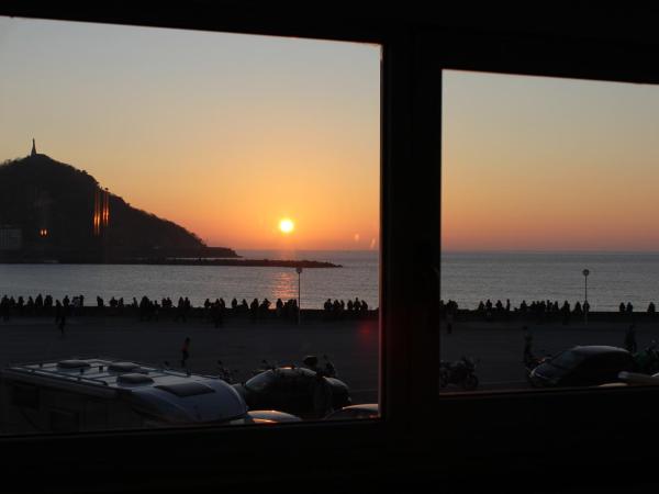 Hotel Punta Monpas : photo 3 de la chambre chambre double supérieure - vue sur mer