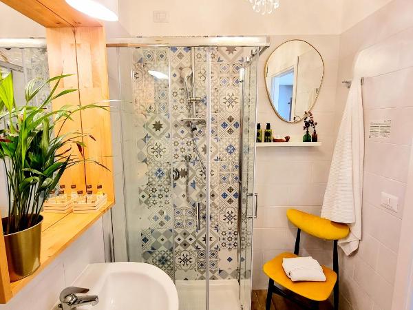 Napoli Tree - Lungomare : photo 7 de la chambre chambre double