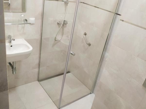 Villa Pascal : photo 6 de la chambre chambre double ou lits jumeaux