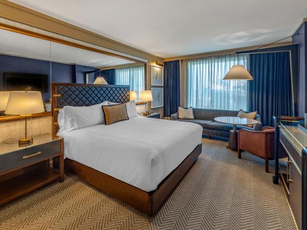 Omni Oklahoma City Hotel : photo 4 de la chambre premier room  1 king bed