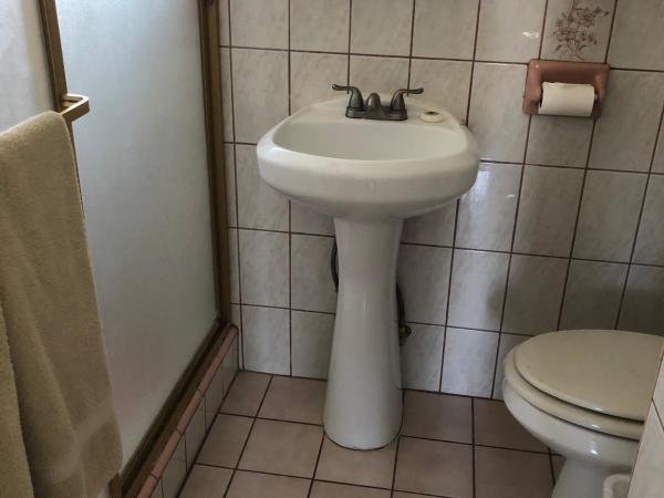 Rest Haven Motel : photo 6 de la chambre chambre familiale