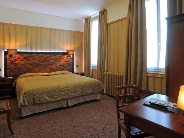 Le Grand Hotel : photo 3 de la chambre chambre double ou lits jumeaux premium