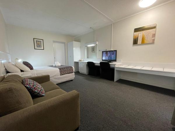 Parkside Inn Motel : photo 4 de la chambre chambre double Économique