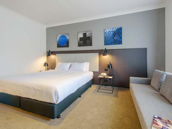 Silkari Urban CKS Sydney Airport Hotel : photo 2 de la chambre chambre lit king-size supérieure