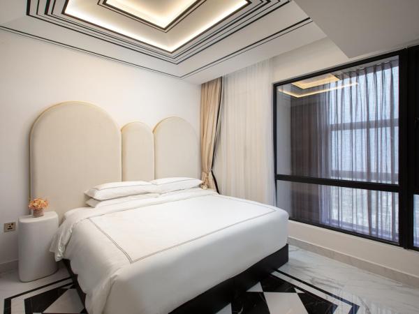 Arte by Thomas Chan : photo 4 de la chambre hébergement glam iii