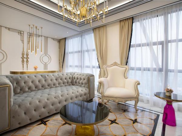 Arte by Thomas Chan : photo 2 de la chambre hébergement glam ii