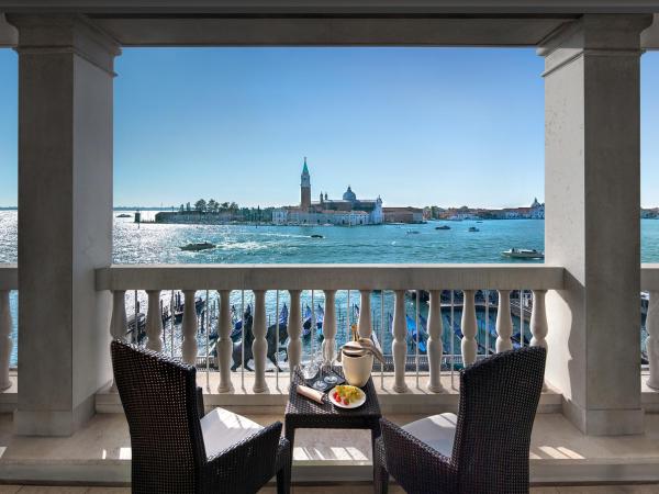 Londra Palace Venezia : photo 8 de la chambre suite junior avec terrasse - vue sur lagune