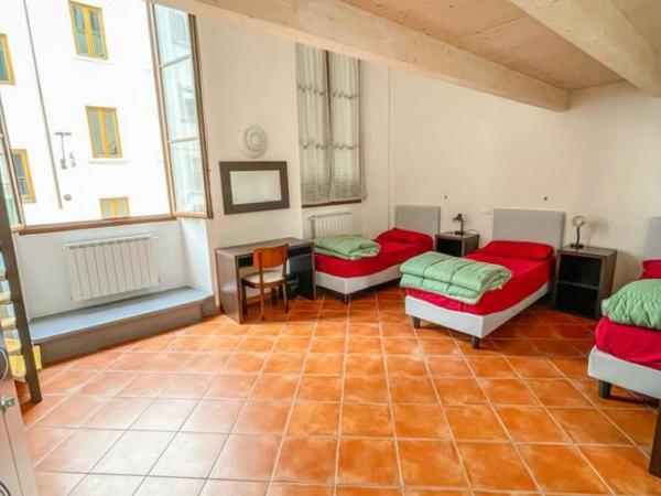 Emerald Palace : photo 2 de la chambre lit dans dortoir mixte de 5 lits