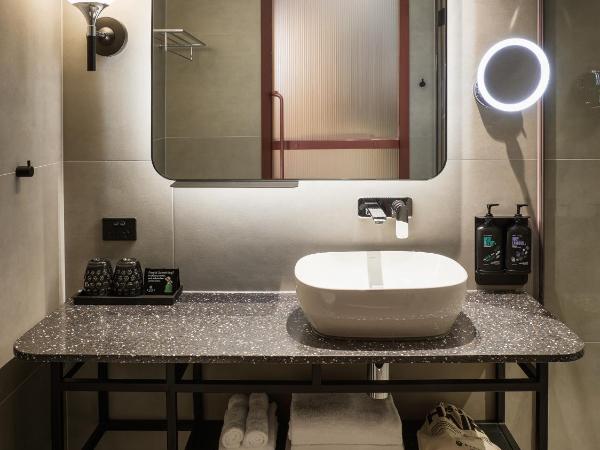 Ovolo South Yarra : photo 2 de la chambre groovy city