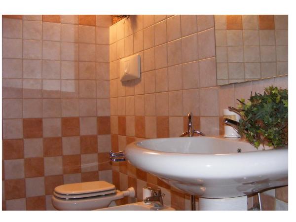 B&B Borgo Re Teodorico : photo 6 de la chambre chambre double avec salle de bains privative extérieure