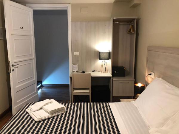 B&B Elios Rooms : photo 8 de la chambre chambre double ou lits jumeaux confort