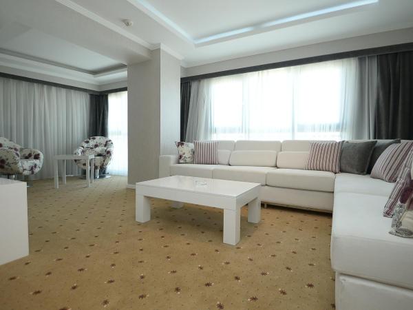 NK Hotel : photo 1 de la chambre chambre quadruple de luxe