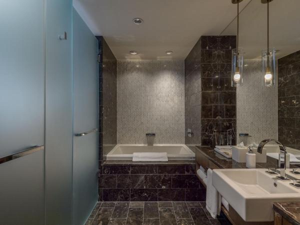 Loden Vancouver : photo 1 de la chambre chambre en angle premium