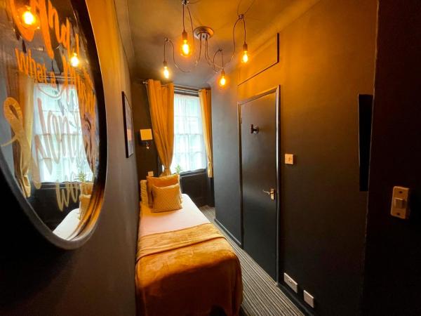 Brighton Black Hotel & Hot Tubs : photo 3 de la chambre chambre simple deluxe
