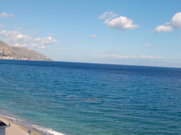 Hotel Lido Mediterranee : photo 10 de la chambre chambre double ou lits jumeaux Économique - vue sur mer