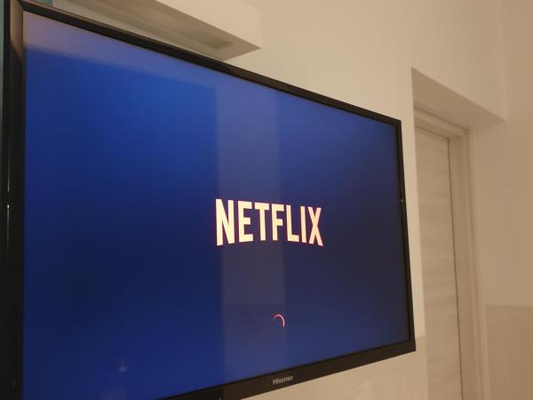 Bergamo City - Self Check-in : photo 5 de la chambre chambre double avec salle de bains commune