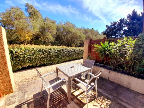Le Fabian des Baux : photo 5 de la chambre chambre triple confort
