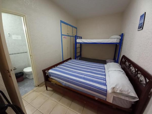 Black Sheep International Hostel : photo 3 de la chambre chambre quadruple classique