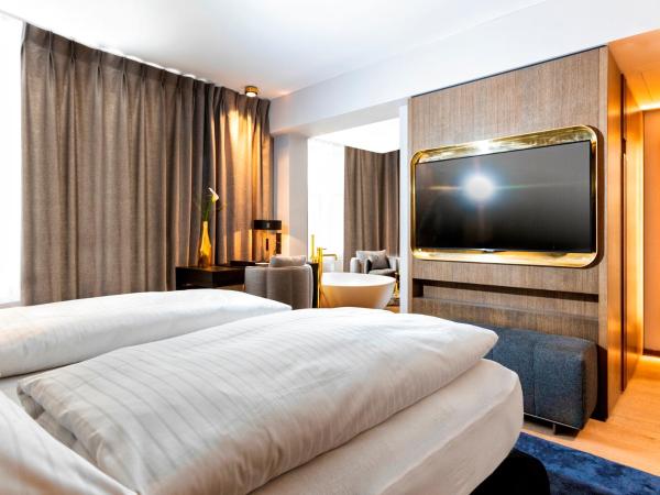 Hotel Innsbruck : photo 5 de la chambre suite junior inspiration petit toit d'or