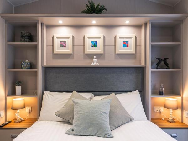 Hidden Jewel Lodge with Hot Tub : photo 9 de la chambre lodge 2 chambres