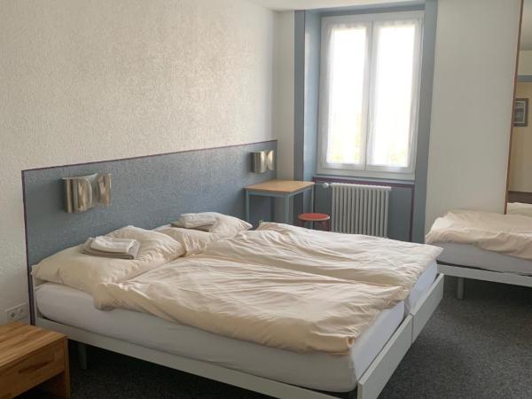 Hôtel Maison Blanche : photo 2 de la chambre chambre double