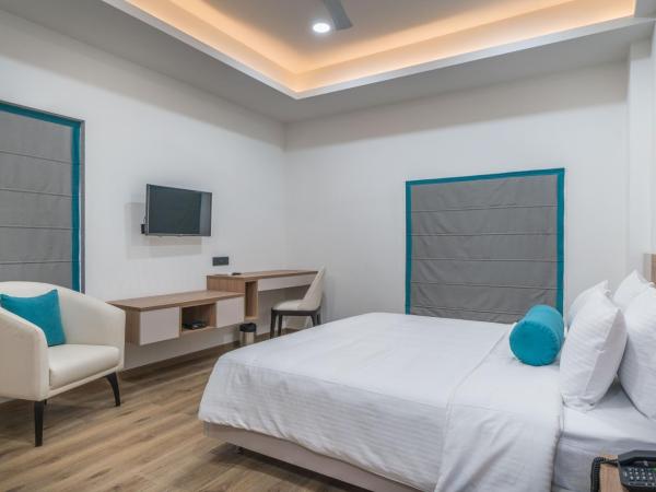 Skyla Serviced Apartments & Suites Jubilee Hills : photo 2 de la chambre chambre lits jumeaux deluxe