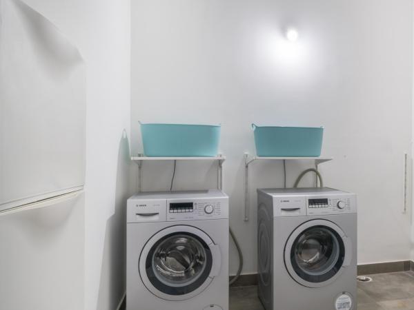 Skyla Serviced Apartments & Suites Jubilee Hills : photo 5 de la chambre chambre lits jumeaux deluxe