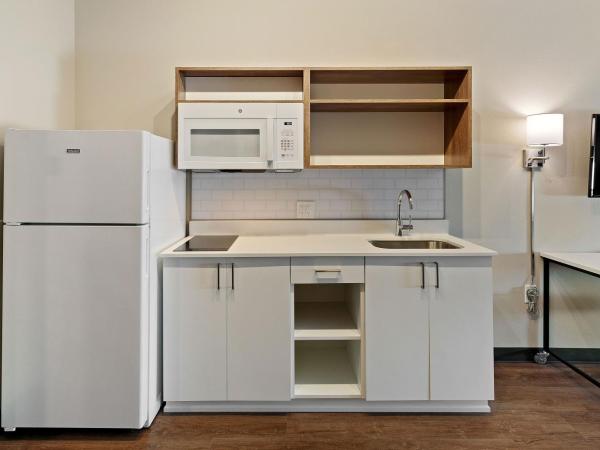 Extended Stay America Premier Suites - Tampa - Fairgrounds - Casino : photo 10 de la chambre studio lit king-size