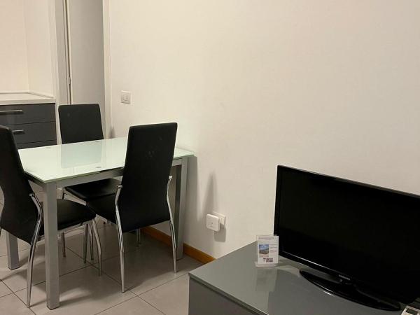 Easy Milano - Rooms and Apartments Navigli : photo 2 de la chambre studio
