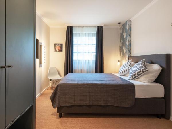 B-Hotel : photo 4 de la chambre ville 2