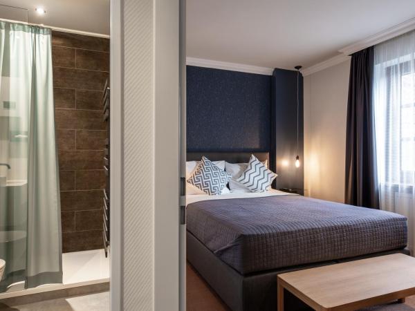 B-Hotel : photo 2 de la chambre appartement de ville