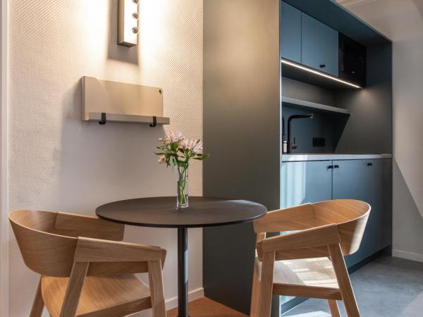 B-Hotel : photo 5 de la chambre appartement de ville