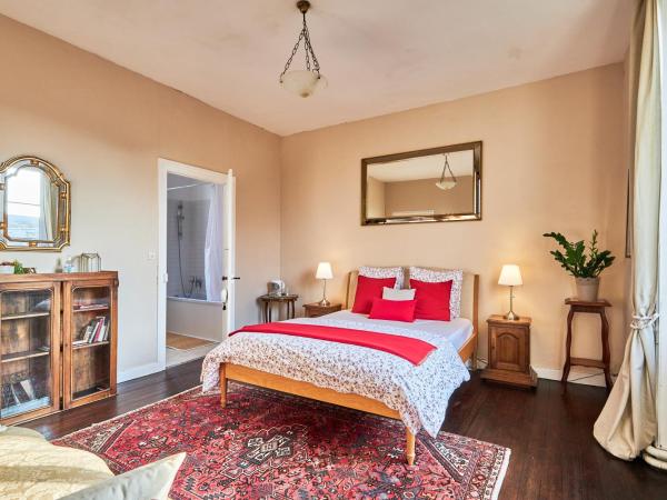 Le Manoir des Doyens : photo 1 de la chambre chambre double avec salle de bains privative