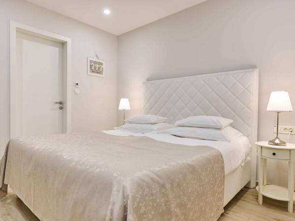 Best location Rooms : photo 4 de la chambre chambre double ou lits jumeaux avec salle de bains