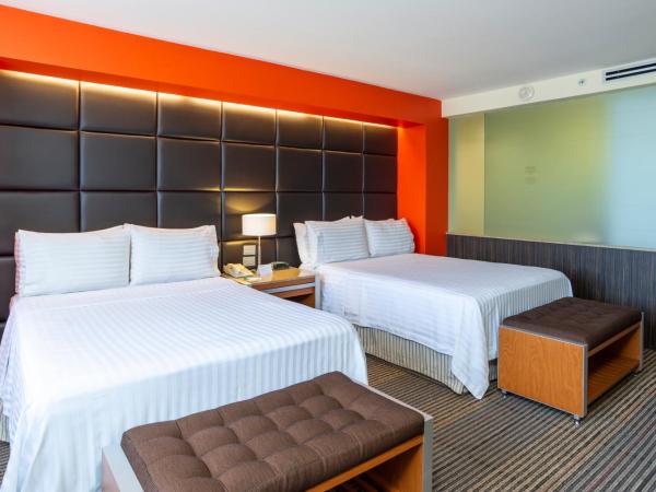 Holiday Inn Mexico City-Plaza Universidad, an IHG Hotel : photo 8 de la chambre chambre double standard avec 2 lits doubles