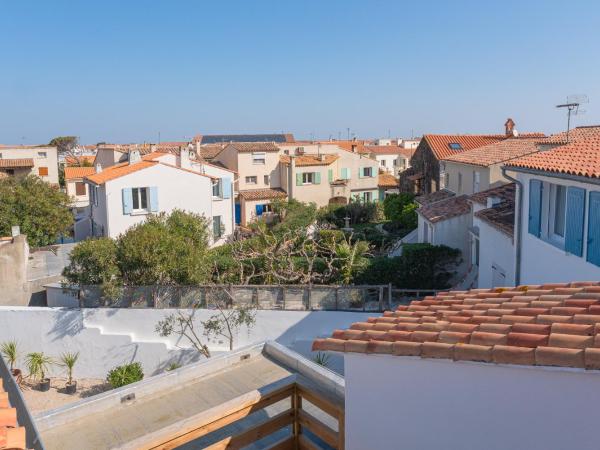 Hôtel Casa Marina : photo 8 de la chambre chambre lit queen-size - vue sur jardin