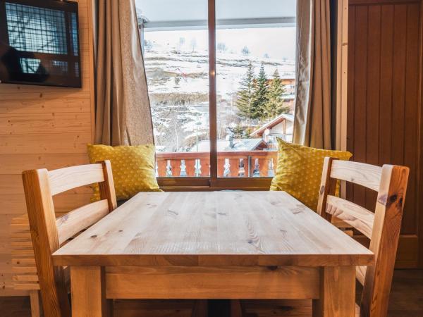 Hotel Les Lutins : photo 4 de la chambre chambre double familiale