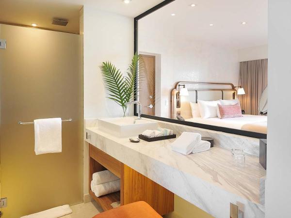 Corazón Cabo, a Noble House Resort : photo 3 de la chambre hébergement lit king-size infinity