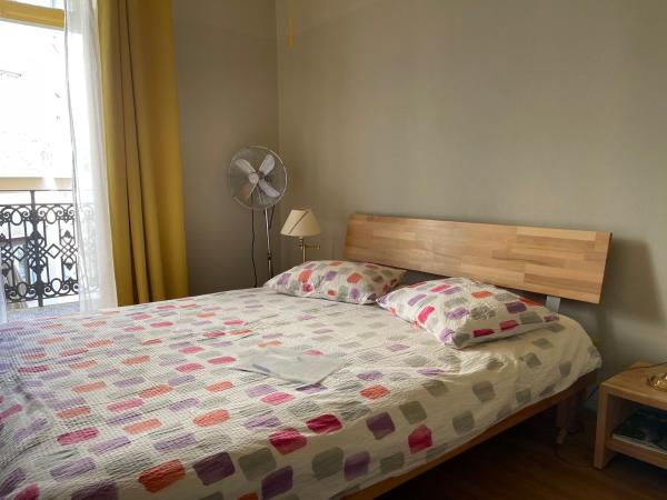 Pardo Bar : photo 3 de la chambre chambre double avec salle de bains privative